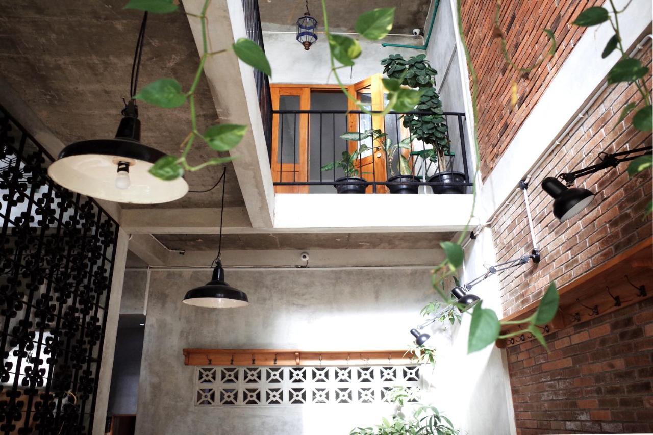 Pawon Cokelat Guesthouse Yogyakarta Kültér fotó